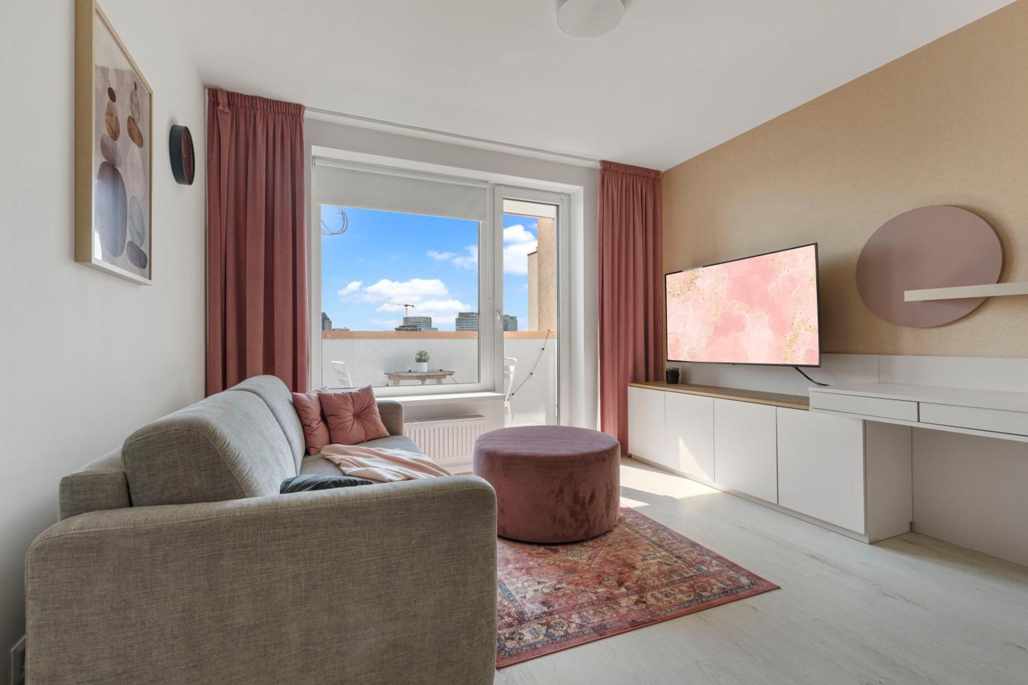 Lam Rose - Ac - Terrace Apartment Bratislava Ngoại thất bức ảnh